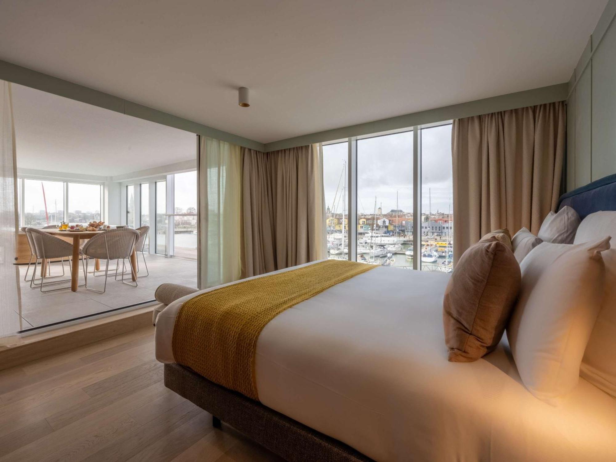 Mercure La Rochelle Vieux Port Экстерьер фото